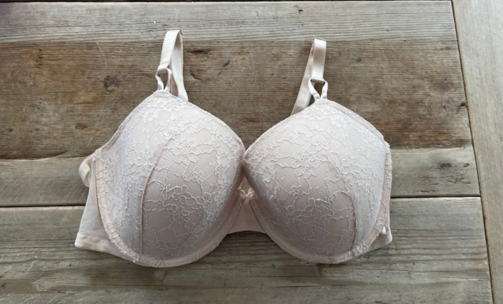 Victoria's Secret Marzipan Lace 32DD Sexy Tee Lined Demi Bra VS
